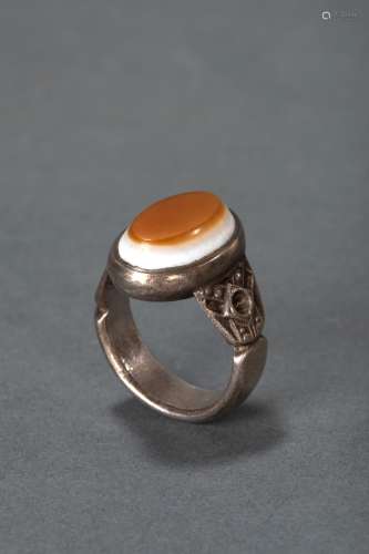Qing Dynastyy - Agate Ring