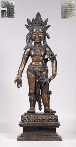 Ming Dynastyy - A Large Bronze Immortale God Statue