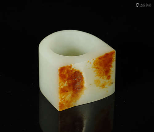 Qing Dynastyy - Hetian Jade Thumb Ring