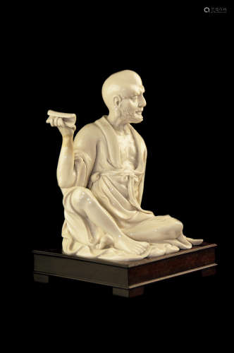 A MING DYNASTY  'DEHUA' PORCELAIN  BODHIDHARMA STATUE明代 德化窯達摩雕像