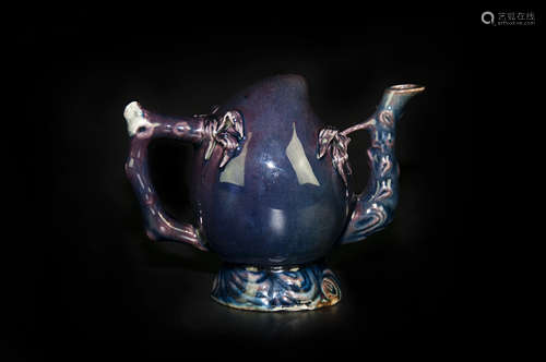 A CHINESE EGGPLANT PURPLE GLAZED POTTERY BACKFLOW POT茄皮紫回流釉罐