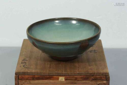 A Chinese Porcelain Tea Bowl with a Wooden Box