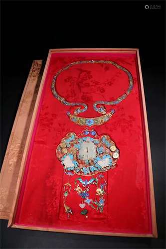 A Chinese Silver Gilding Collar