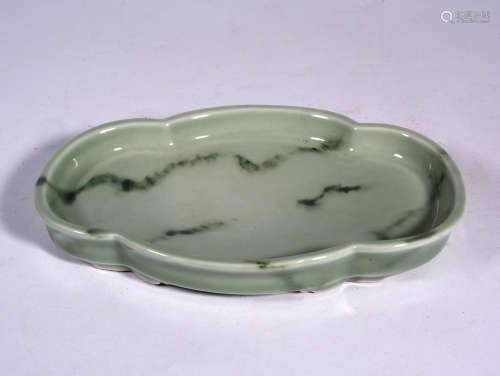 A Chinese Porcelain Plate 