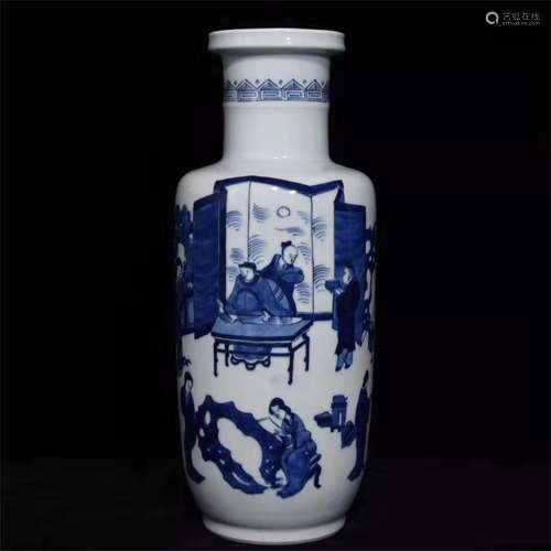 A Chinese Blue and White Porcelain Vase