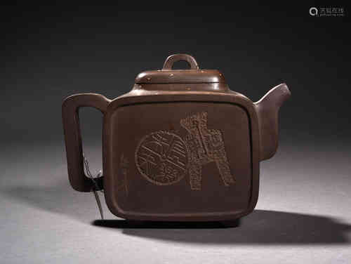 A Chinese Redwear Square Tea Pot