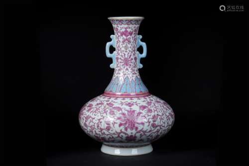 A Chinese Flower Patterned Porcelain Double-eared Vase