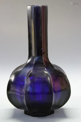 Chinese Diamond blue Peking Glass Vase,Mark