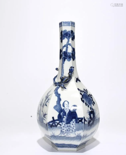 Chinese Blue and White Porcelain Vase