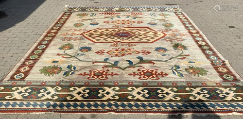 Navajo Style Wool Pile Pictorial Rug / Carpet