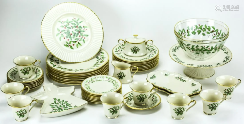 Lenox Porcelain Holiday Ivy Christmas Service 8