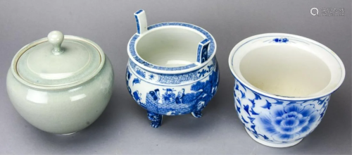 3 Chinese Porcelain Pieces Blue & White, Celadon