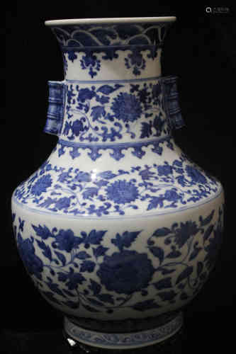 A Chinese Blue and White  Porcelain Double-eared Zun