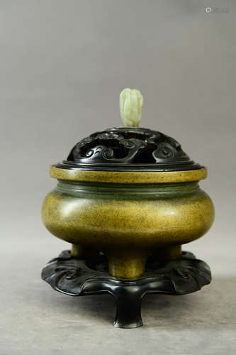 A Chinese Bronze Incense Burner