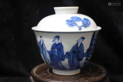 A Chinese Blue and White Porcelain Hat-covered Bowl