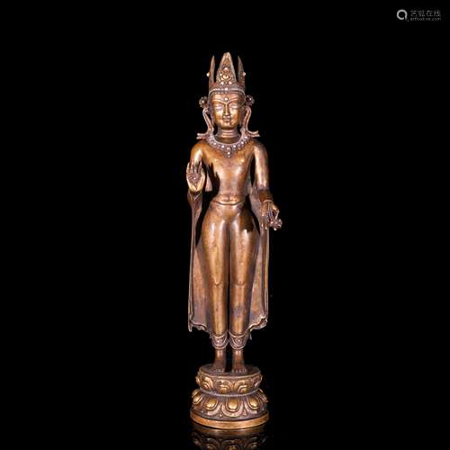 A Chinese Bronze Buddha Statue of Standing Guanyin