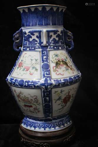 A Chinese Famille Rose Porcelain Zun