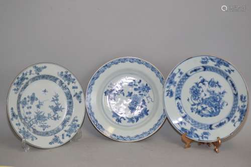 Three Mid-Qing Chinese Export B&W Porcelain Plates