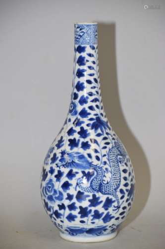 Qing Chinese Blue and White Dragon Porcelain Vase