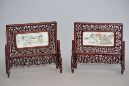 Two Late Qing Chinese Famille Verte Porcelain Table Screens