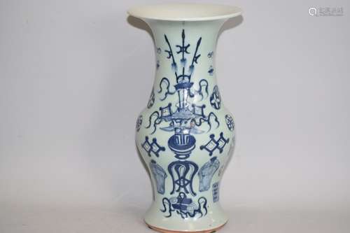 Late Qing Chinese Pea Glaze B&W Porcelain Gu Vase