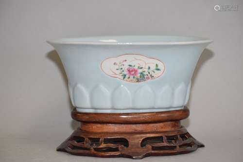 Qing Chinese Sky Blue Glaze Famille Rose Vignette Narcissus Planter