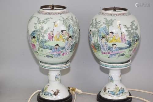 Pr. of Qing Chinese Famille Rose Porcelain Lamps