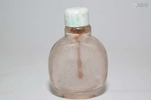 Qing Chinese Tea Crystal Carved Snuff Bottle
