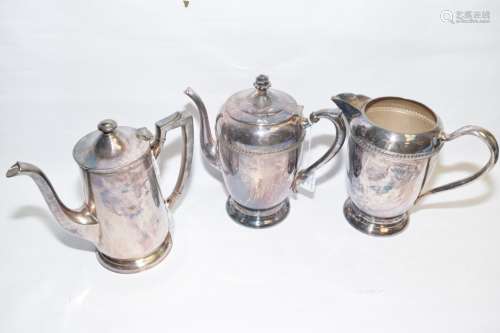 Group of Silverplated Coffee Service inc. FB Roger