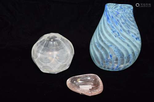 Group of Art Glass Vases and Tray