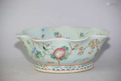 Tongzhi Chinese Pea Glaze Famille Rose Porcelain Bowl
