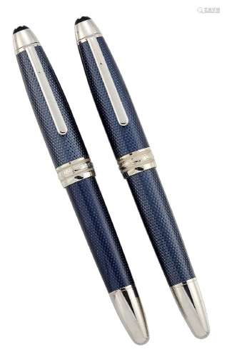 A pair of Meisterstück Solitaire Doué Blue Hour Classique Pens, both the ballpoint and the