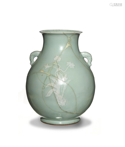 Chinese White Glazed Celadon Vase, Qianlong