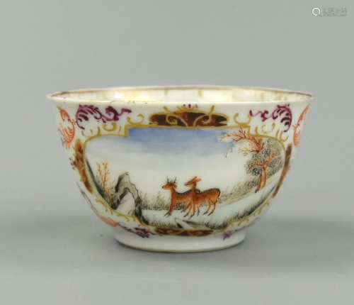 A Chinese Export Cantonese Glazed Cup, 18th C.