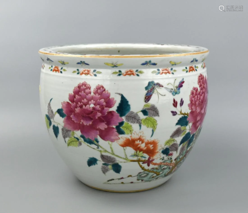 Chinese Famille Rose Jardiniere w/ Flower,19th C.