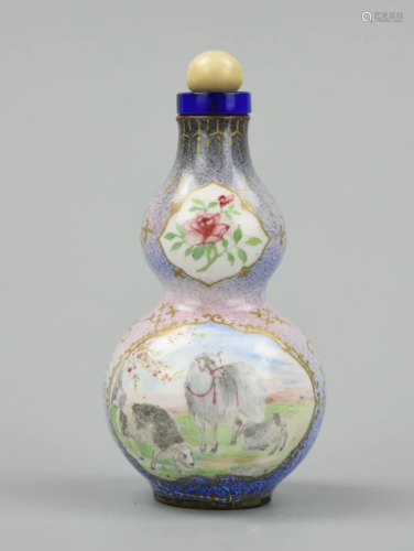 Chinese Double-Gourd Canton Enamel Snuff Bottle