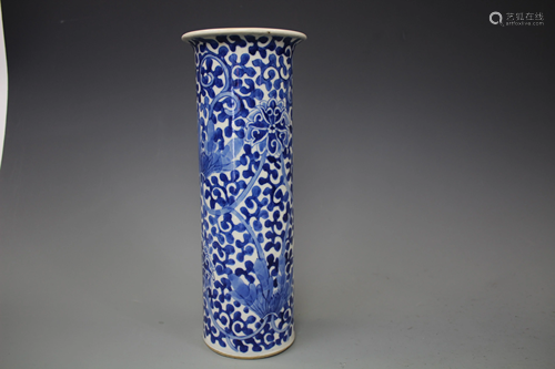 A Blue and White Beaker Vase, Qing Dynasty