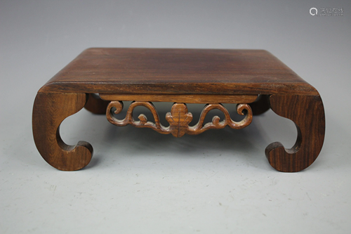 A hongmu Scoll-Form Footstool