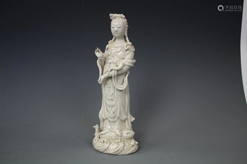 A De Hua Porcelain Figure of Guanyin