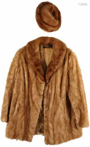 A short fur coat. Bontiq., Rotterdam. Possibly mink fur.