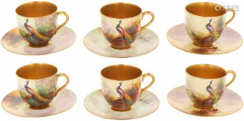 A lot with (6) handpainted cup and saucers a.o. W.H Austin. Royal Worcester.