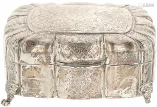 Silver jewellery casket.