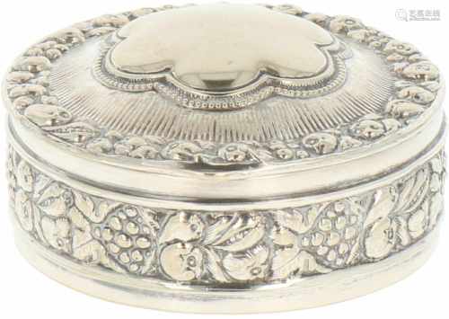 Small silver jewellery casket.