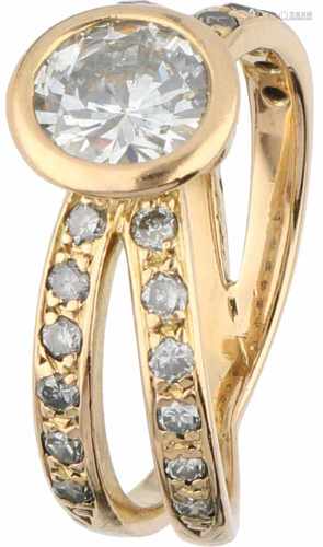 Shoulder ring yellow gold, ca. 1.19 carat diamond - 18 ct.