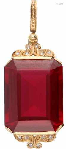 Pendant roségold, diamond and ruby - 14 ct.