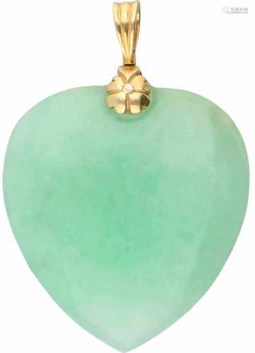 Heart shaped pendant yellow gold, jade - 18 ct.