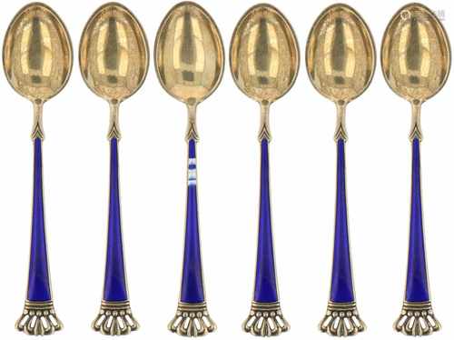 (6) Piece set of silver teaspoons.