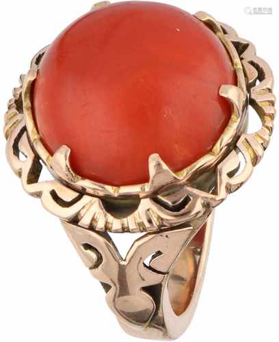 Solitary ring rosé gold, red coral - 14 ct.