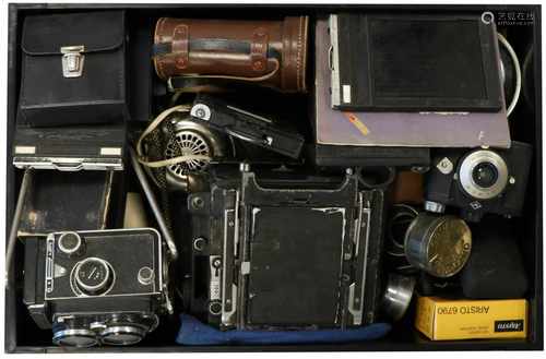 A lot with various old cameras.