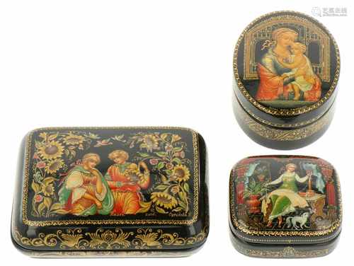 A lot with (3) Russian lacquer boxes